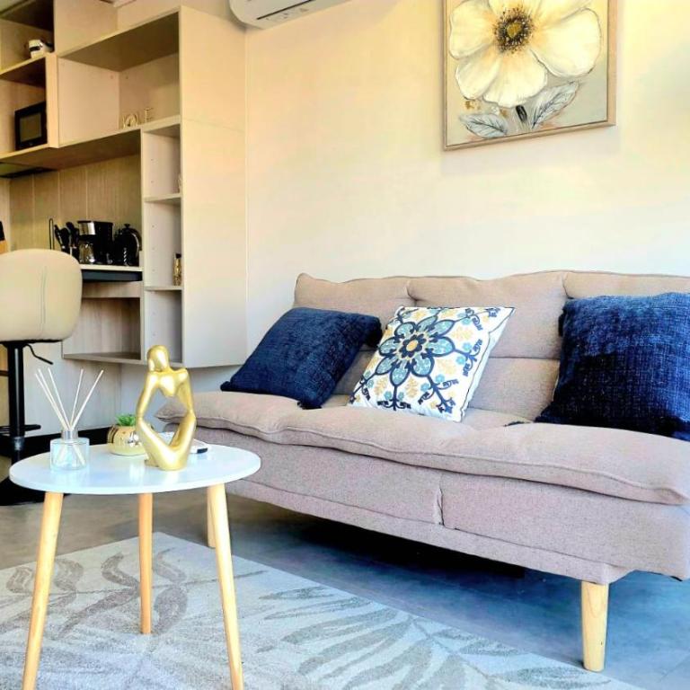 Confortable departamento con vistas a Codillera de los Andes en Santiago Moderno - One-Bedroom Apartment - 10