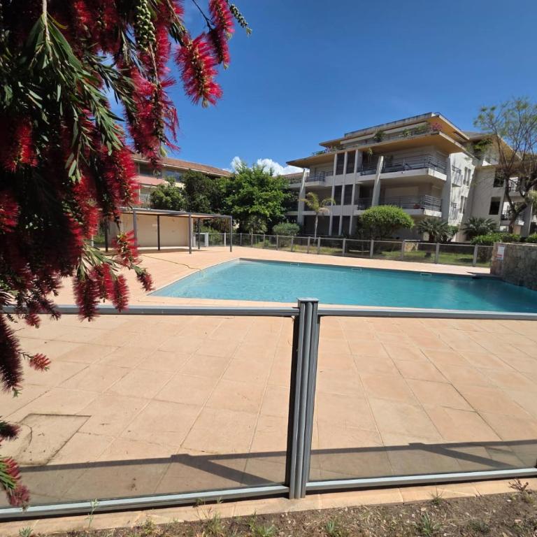 Appartement 2 pièces 5 couchages CALVI - Appartement avec Terrasse - 16