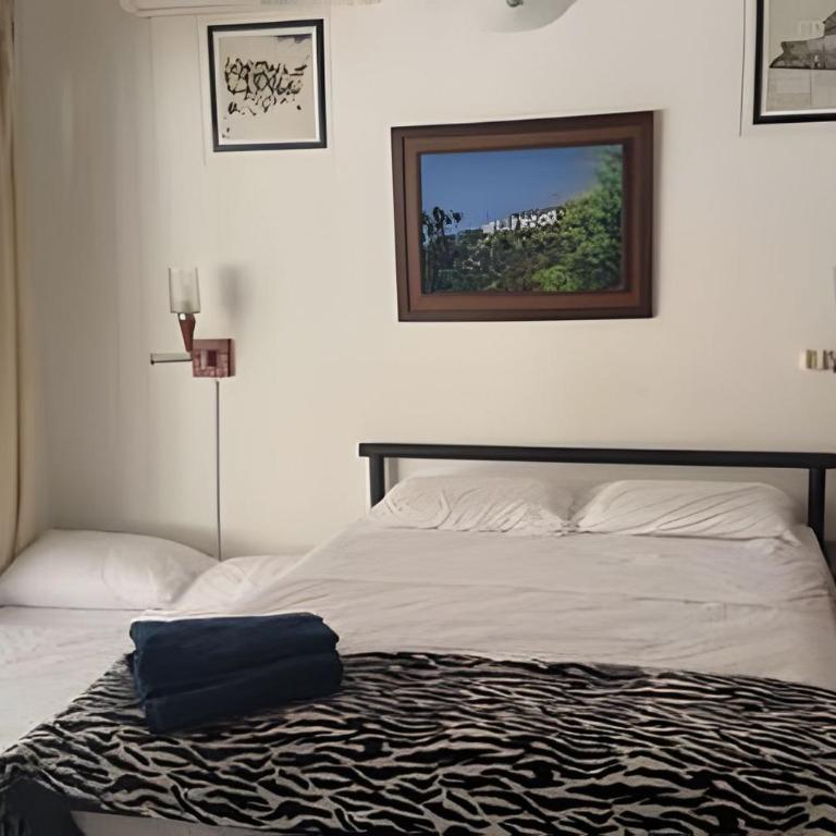 Casa con Piscina Privada, Air Hockey y Bolirana - Casa Vacacional de 3 dormitorios - 2