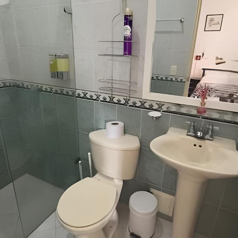 Casa con Piscina Privada, Air Hockey y Bolirana - Casa Vacacional de 3 dormitorios - 21