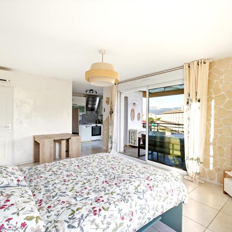 Appartement 2 pièces 5 couchages CALVI - Appartement avec Terrasse - 15