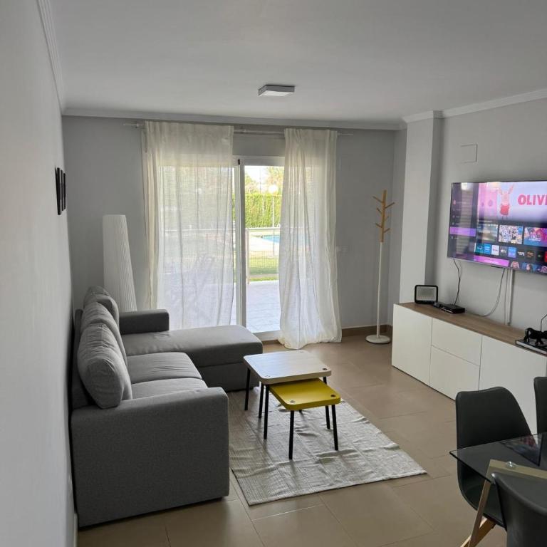 Bajo con jardin junto a la playa - Apartamento de 2 dormitorios - 6