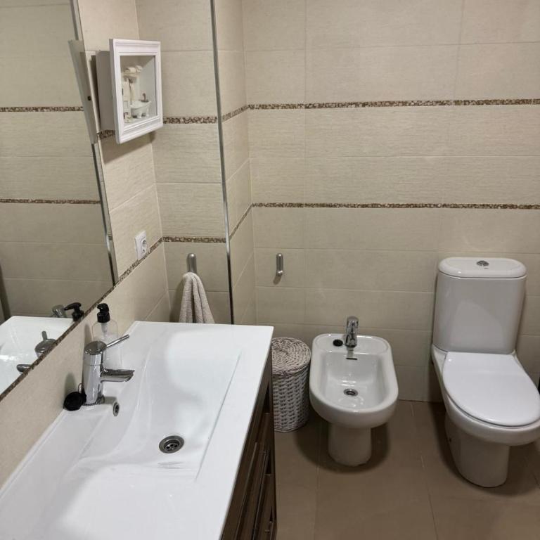 Bajo con jardin junto a la playa - Apartamento de 2 dormitorios - 13