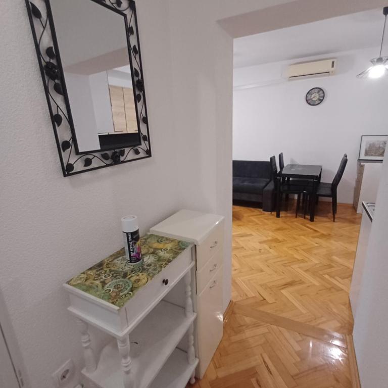 Apartman Bella - Apartman sa 2 Spavaće Sobe - 4