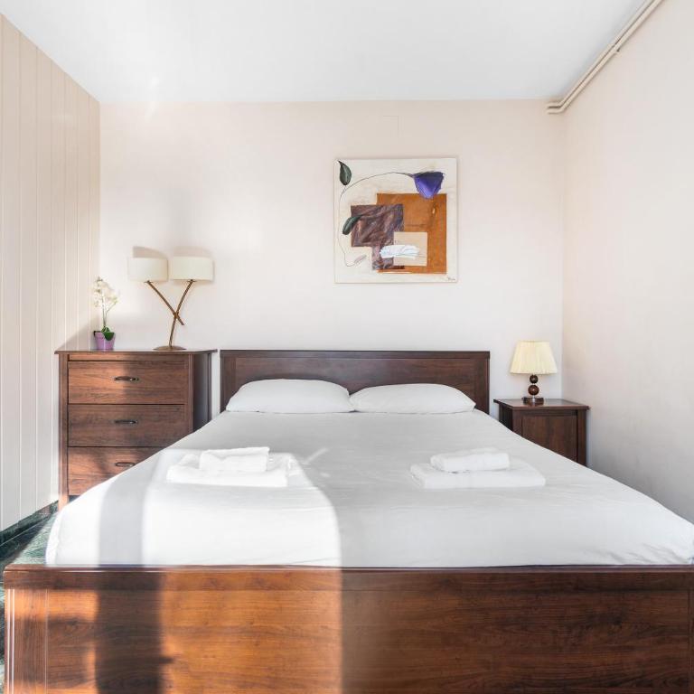 Elevated Terrace - Eixample Barcelona - Apartment with Terrace - 6