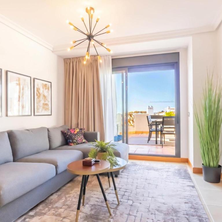 Sunset Golf International - Happy Rentals - Apartamento con terraza - 4