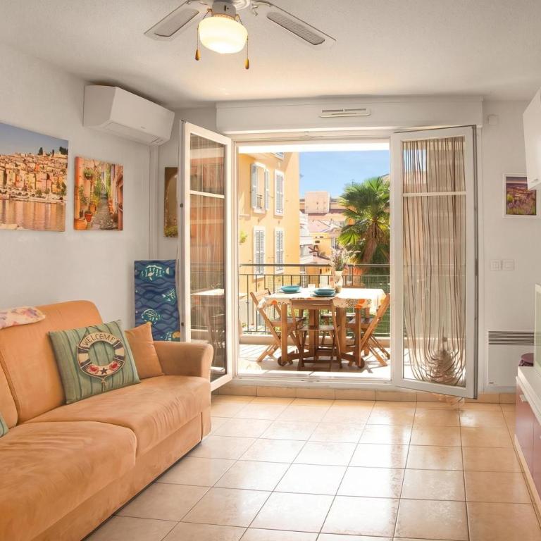 Royale Sejour - Happy Rentals - Apartment with Balcony - 7