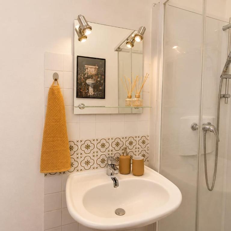 Duplex Calme Lumineux - CHU & Eau-de-Robec - Apartamento de 1 dormitorio - 7