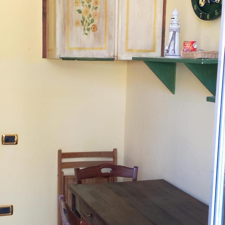 ranucci - One-Bedroom Apartment - 1