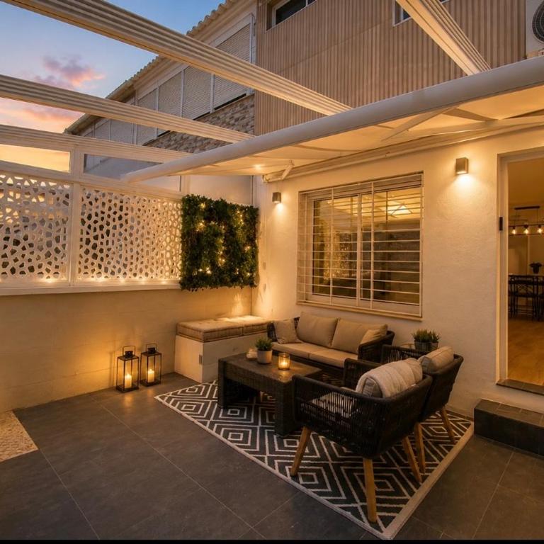 Casa 2 Hab con Patio & Playa, Cerca Aeropuerto - Apartamento de 2 dormitorios - 1