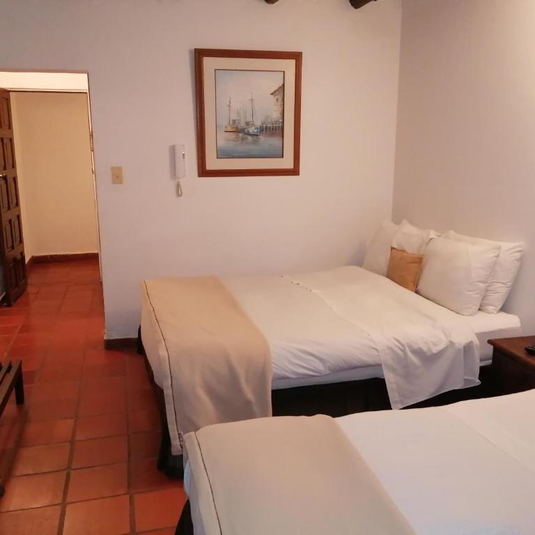 Hotel Mesón de los Virreyes - Habitación Cuádruple Estándar - 7