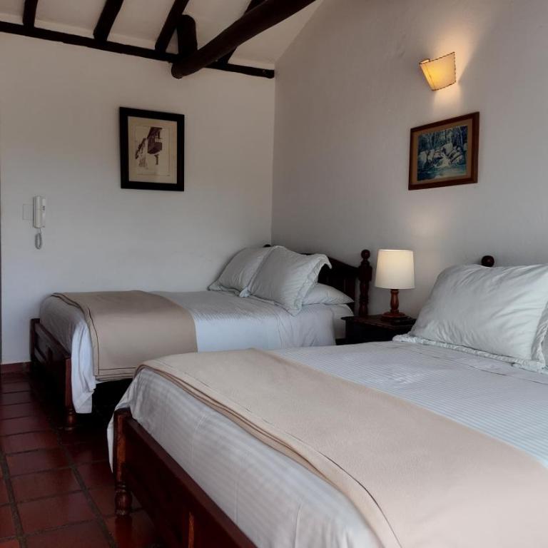 Hotel Mesón de los Virreyes - Habitación Cuádruple Estándar - 9