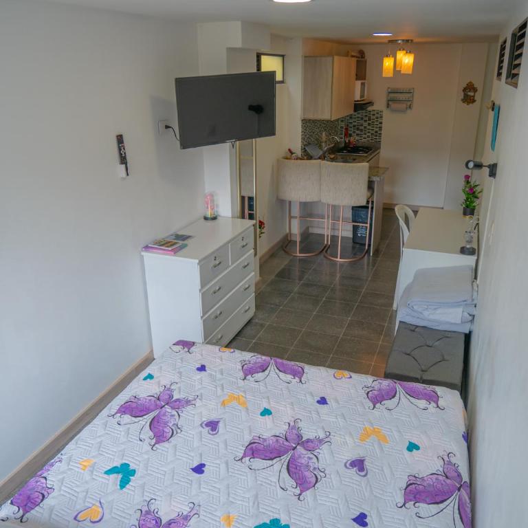 Descanso Bajo La Piedra Del Peñol - Apartment - 16