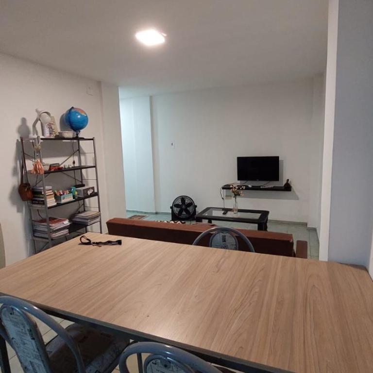 Departamento en Barrio Alberdi - One-Bedroom Apartment with Balcony - 10