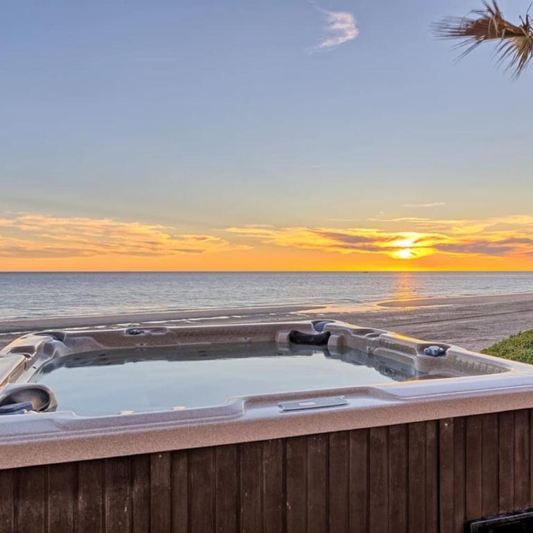 Villa Emilia at Costa Diamanté Private Hot Tub - Villa frente a la playa - 18