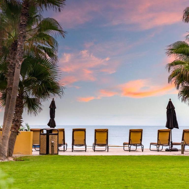 Unparalleled Luxury Beachfront House on the Water - Villa - 53