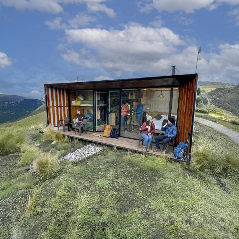 Tiny house, comfort and peace facing Chimborazo - One-Bedroom Chalet - 8