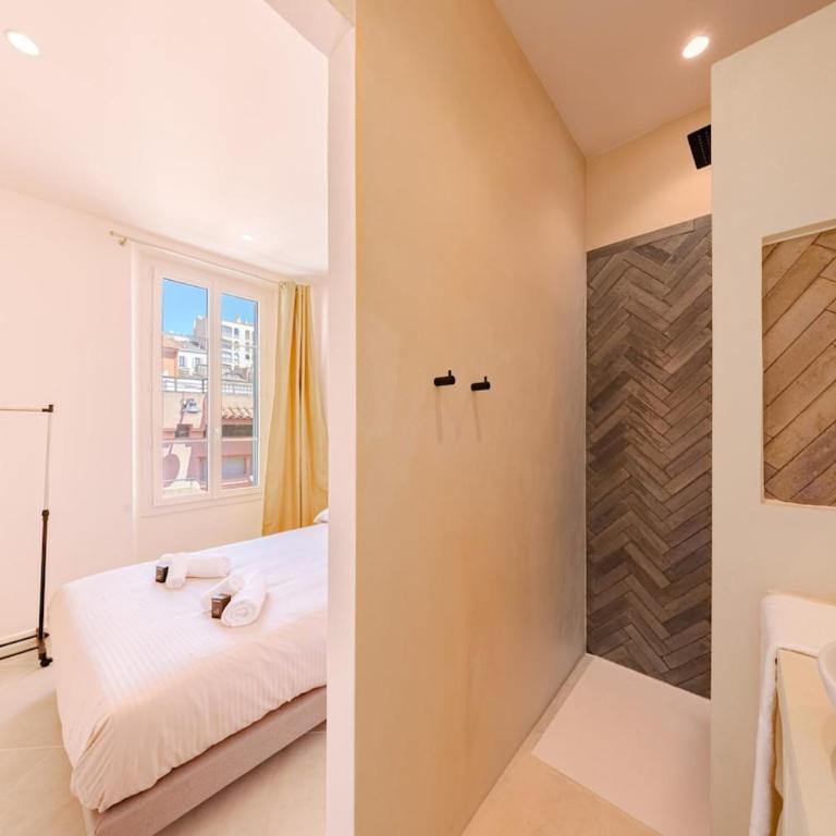 Cannes - 2 bedrooms and 2 bathrooms apartment - LEO - Appartement 2 Chambres - 16