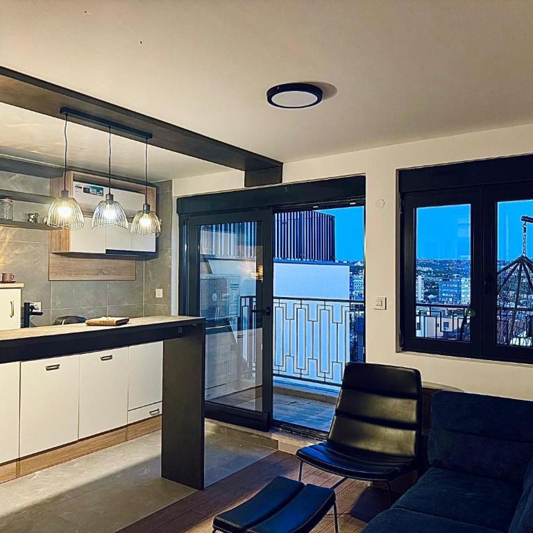 Skyline Residence - One-Bedroom Apartment - 4