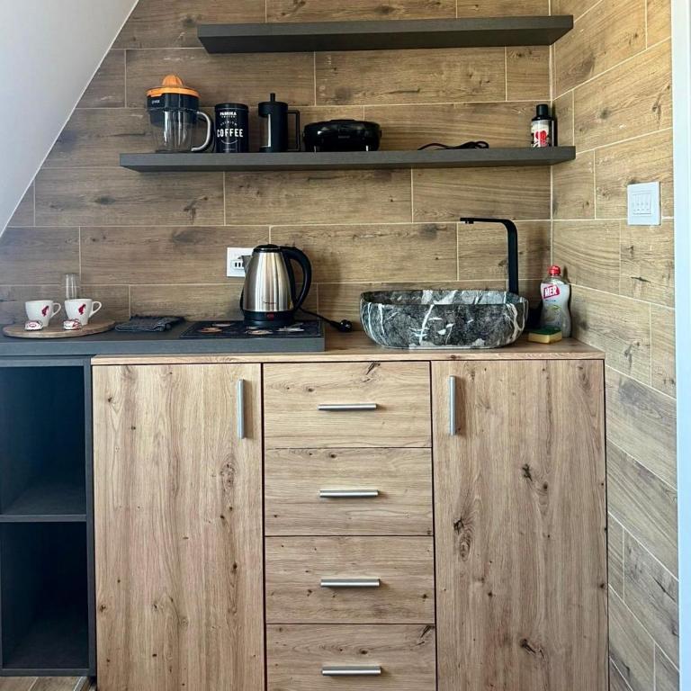 Skyline Residence - One-Bedroom Apartment - 11