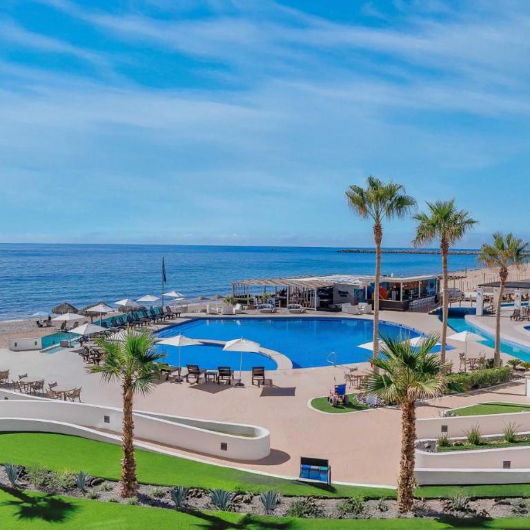 End Unit Penthouse at Esmeralda Private Jacuzzi - Three-Bedroom Apartment with Ocean View - 31