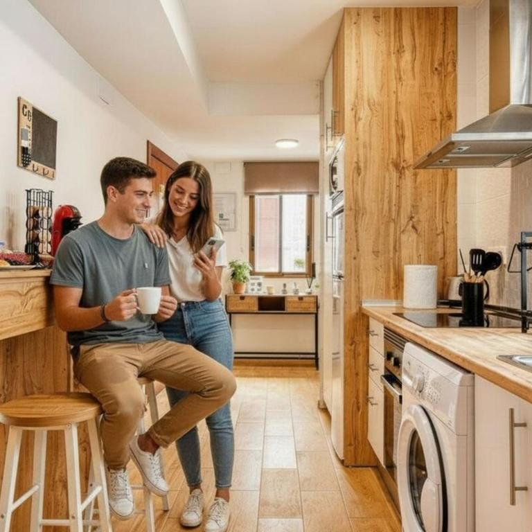 Alojamiento entero, centro de Córdoba con cochera - Three-Bedroom Apartment - 26