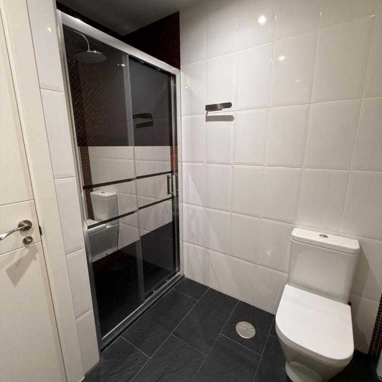Rooming Madrid Chinatown - Doppelzimmer mit Gemeinschaftsbad - 1