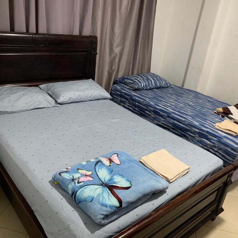 Hostal Belletini - Twin Room - 1