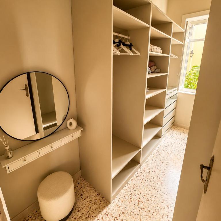 La Dolce Vista - One-Bedroom Apartment - 11