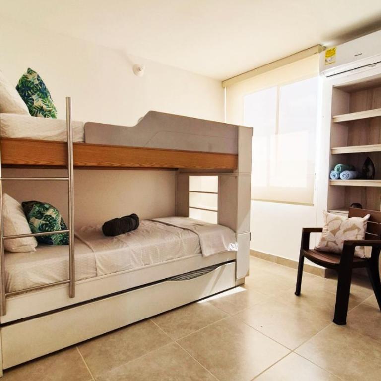 Refugio cerca del mar con Piscina y Aire acondicionado, ideal para 6 - Two-Bedroom Standard Apartment - 12