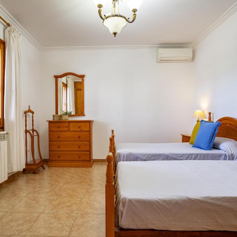 Chic 12-Guest Villa with Pool in Ibiza - Villa de 6 dormitorios - 27