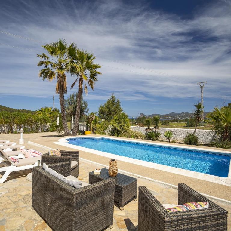 3-Bedroom Villa in Sant Josep with Pool - Villa mit 3 Schlafzimmern - 12