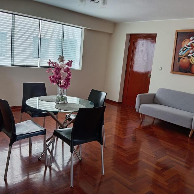 Pueblo Libre Acogedor duplex con Wi-Fi y terraza - One-Bedroom Apartment - 1