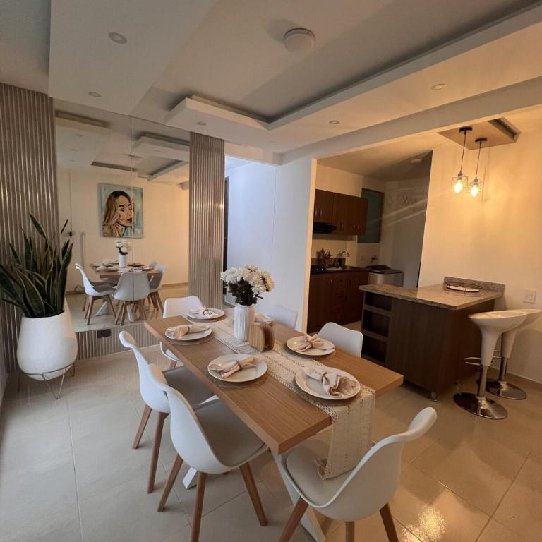 Silvia Maria LH I Tu Apto En Valledupar I Lujo y Confort - Apartamento con vistas a la piscina - 1
