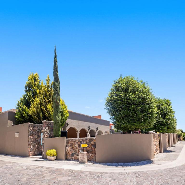 Casa Milagros Luxury & Comfort in SMA 3 Bedrooms - Three-Bedroom House - 33