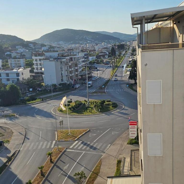 DUPLEX LUX RESIDENCE-JACuZZI - Two-Bedroom Apartment with Sea View - 58