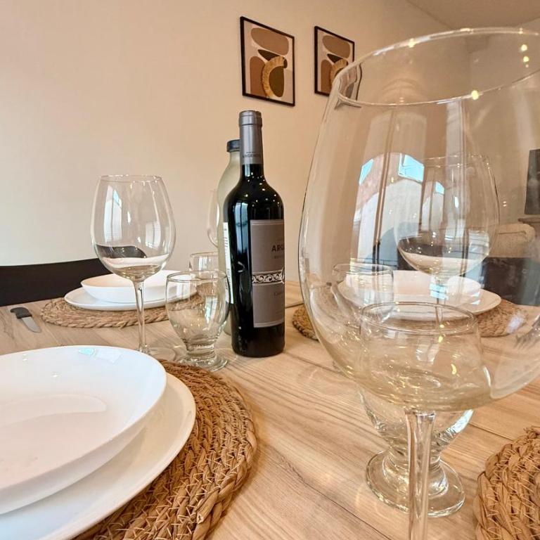 Moderno y Céntrico Departamento en Barrio Bombal con WIFI, Parking y Churrasquera - Pellegrini Bombal - One-Bedroom Apartment with Balcony and Mountain View - 41
