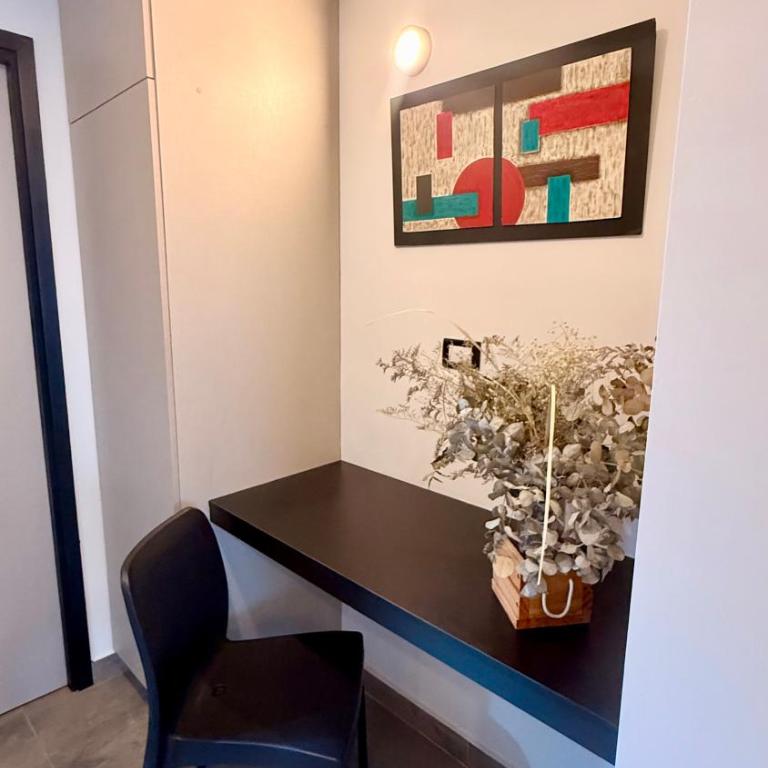 Moderno y Céntrico Departamento en Barrio Bombal con WIFI, Parking y Churrasquera - Pellegrini Bombal - One-Bedroom Apartment with Balcony and Mountain View - 12