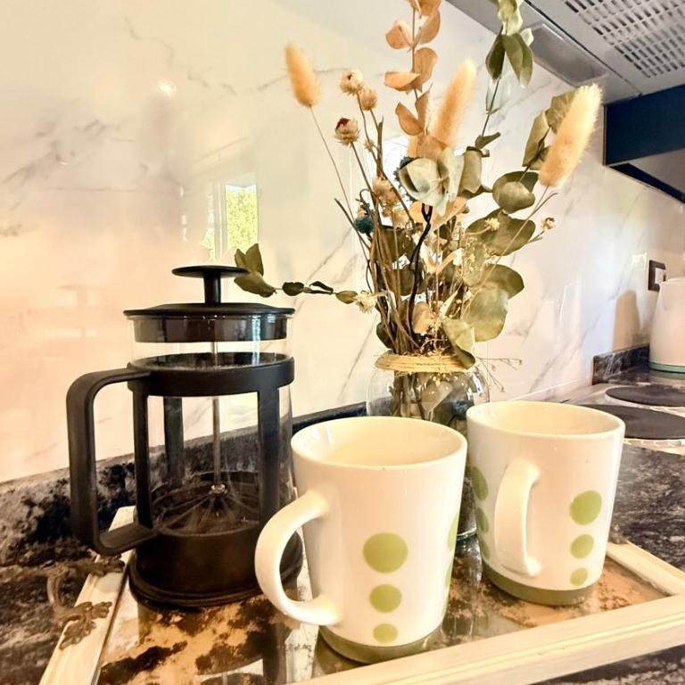 Moderno y Céntrico Departamento en Barrio Bombal con WIFI, Parking y Churrasquera - Pellegrini Bombal - One-Bedroom Apartment with Balcony and Mountain View - 29
