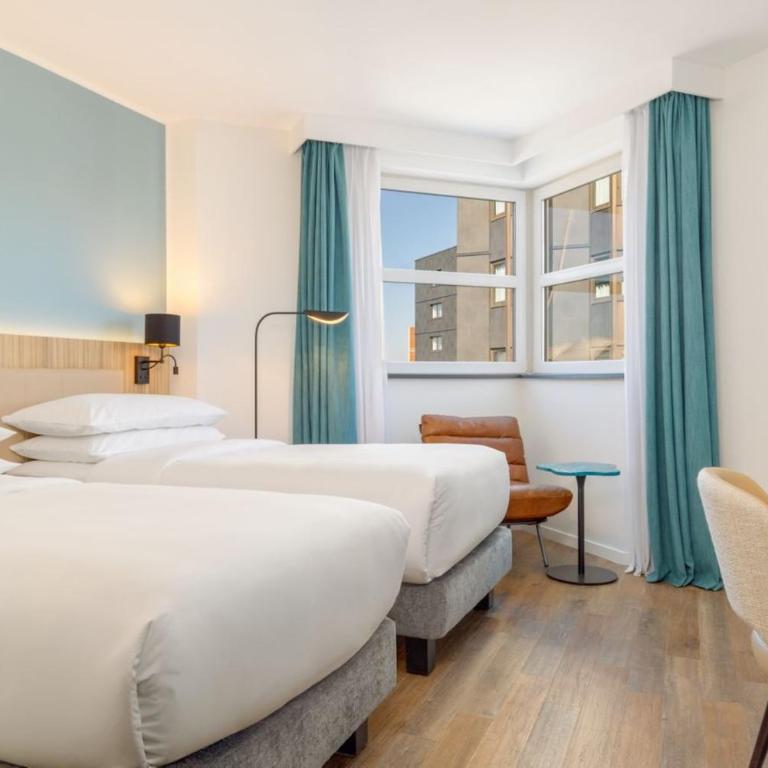 Four Points by Sheraton Reims Cathédrale - Chambre Lits Jumeaux Standard - 1