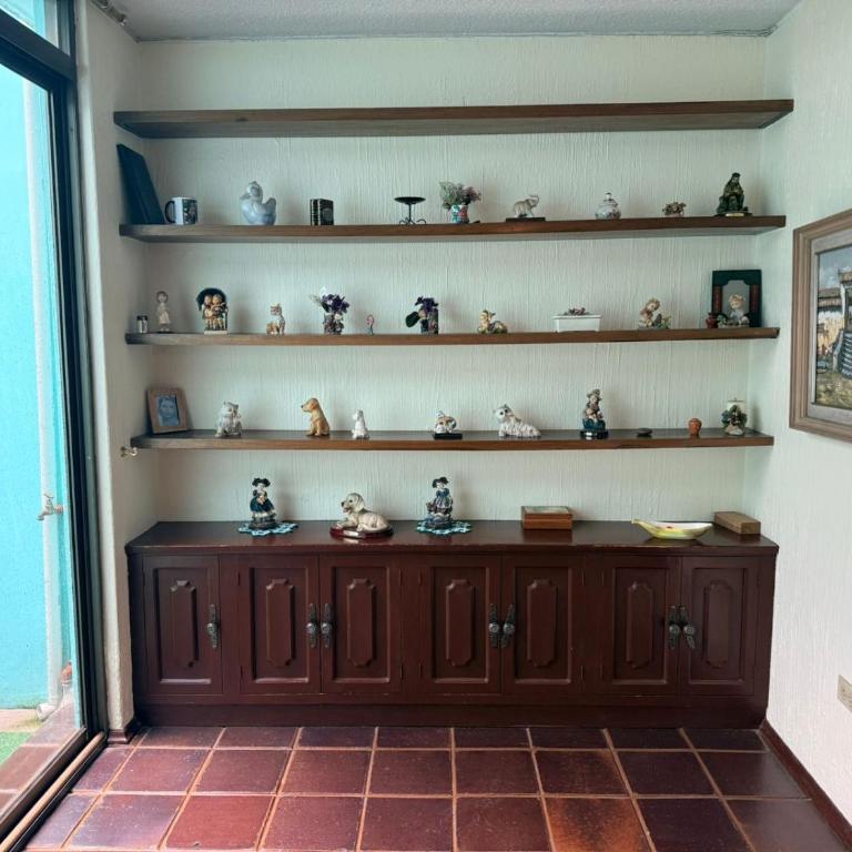 Benja House Quito - Three-Bedroom Apartment - 22