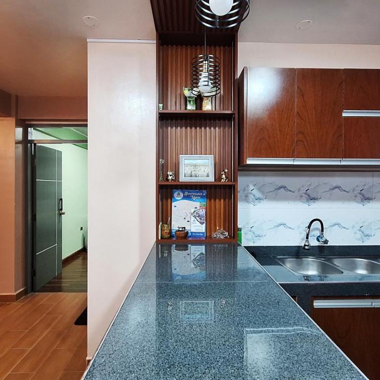 Céntrico y tranquilo con 2 baños, WiFi super veloz, a pasos de restaurantes y agencias de turismo - Apartamento de 2 dormitorios - 47