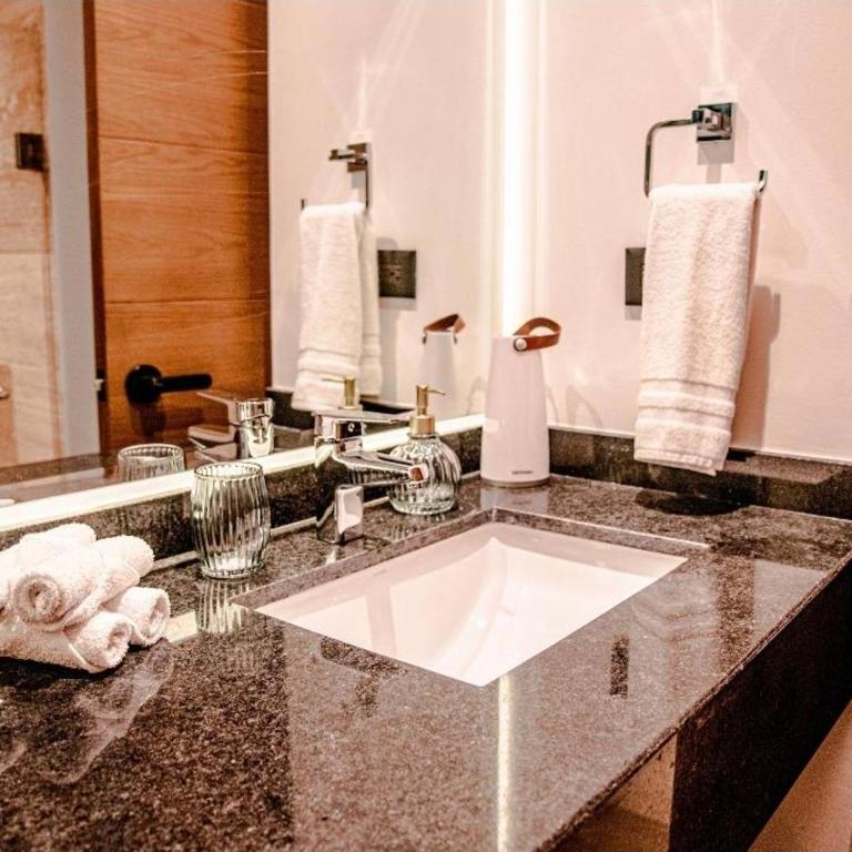 VOLTA-Trendy & Neat apartment- balcony- Playa del Carmen - Studio - 11
