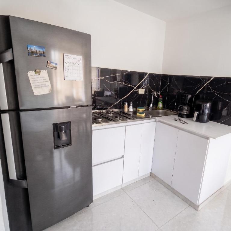 Moderno apto low cost 15 min CC buena vista 2 TV con parqueadero comunal - Apartamento de 3 dormitorios - 3