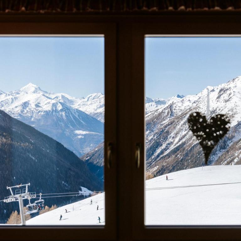 Alpenhotel zur Wildi Lauchernalp - Standard Doppelzimmer - 4