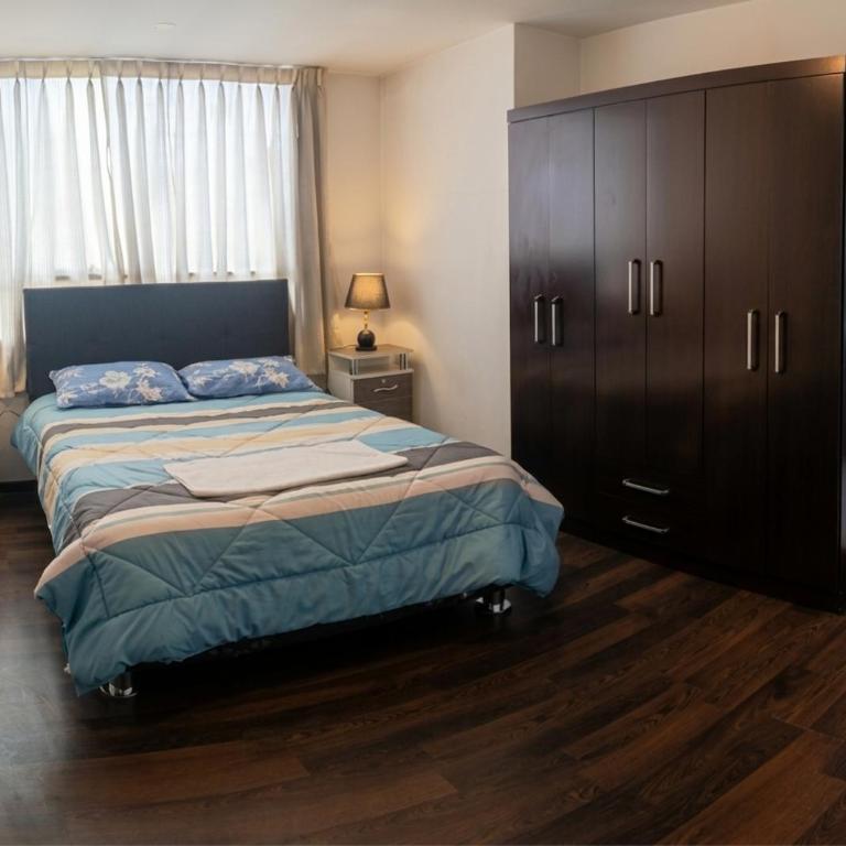 Skyline View Apartment 7th Floor, stairs only - 7mo Piso solo gradas sin elevador- - Apartamento - 3