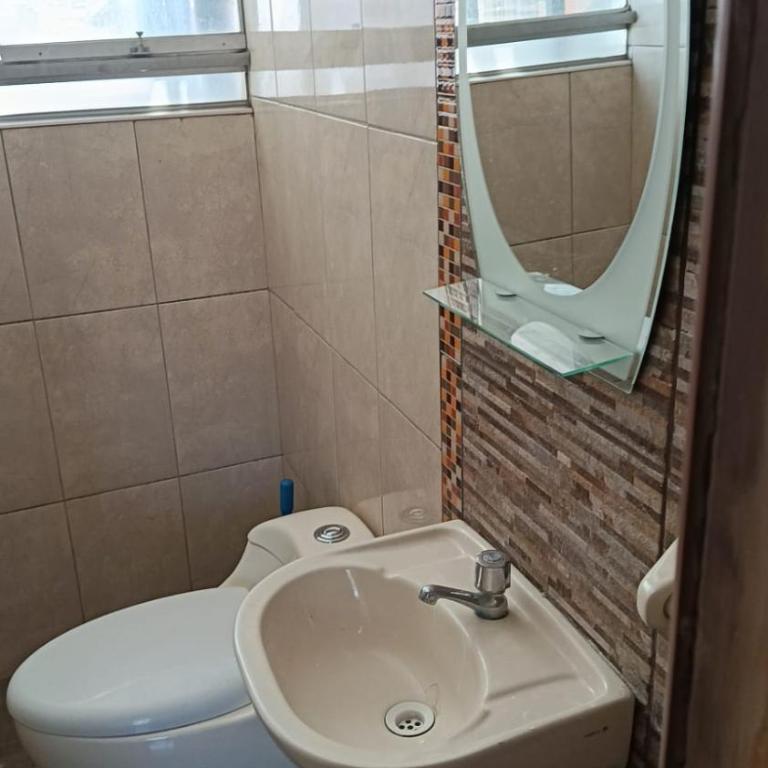 Skyline View Apartment 7th Floor, stairs only - 7mo Piso solo gradas sin elevador- - Apartamento - 23