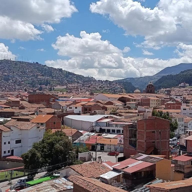 Skyline View Apartment 7th Floor, stairs only - 7mo Piso solo gradas sin elevador- - Apartamento - 27