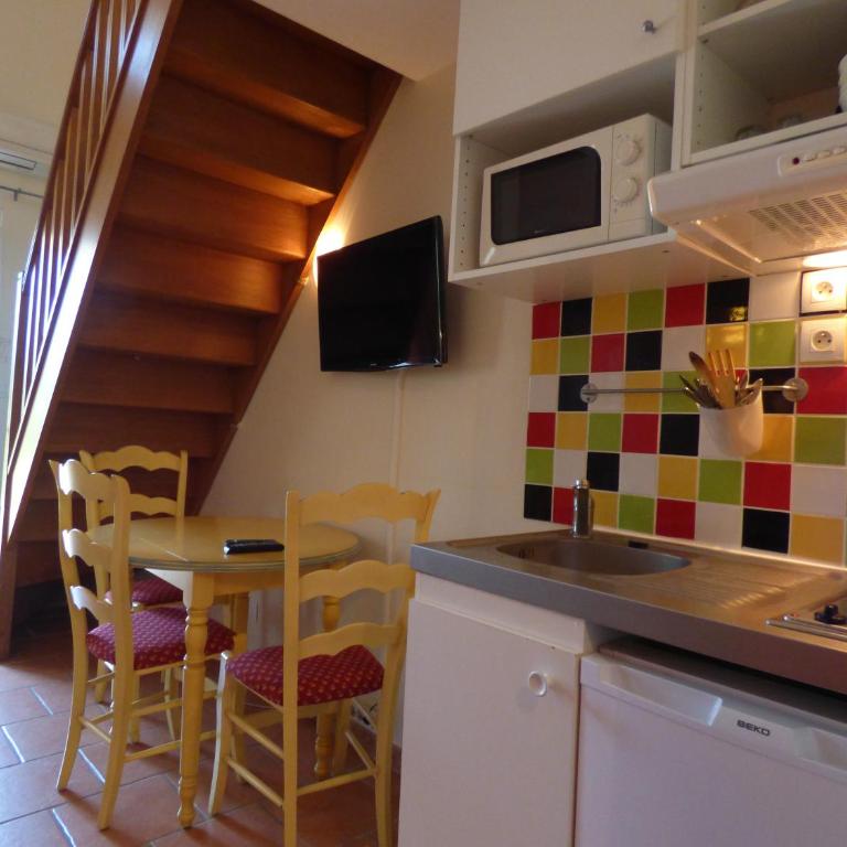 Appart'Hotel Festival Sud Aqua - Avignon TGV - Appartement en Duplex - 13