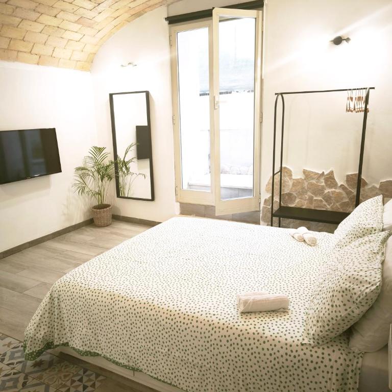 Loft con Jacuzzi, a 20 m Colosseo - Apartment mit 1 Schlafzimmer - 2